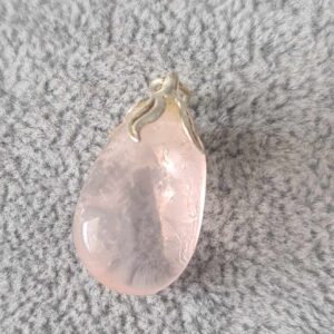 Rozenkwarts hanger